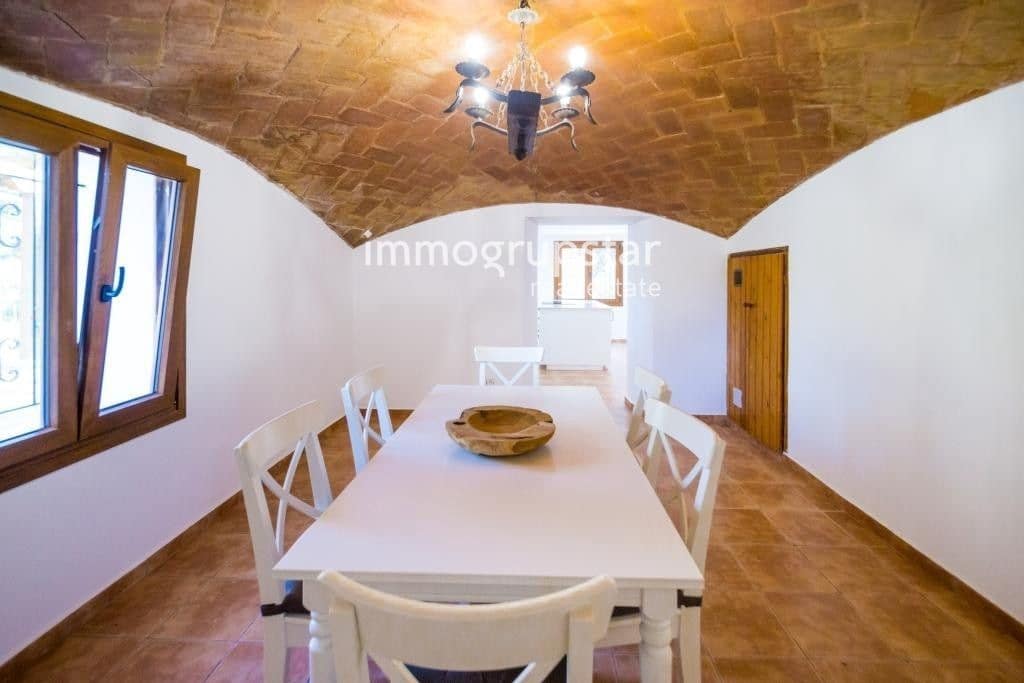 5 makuuhuone Huvila myytävänä paikassa Sant Antoni de Calonge mukana 
autotalli - 775 000 € (Ref: 9051841)