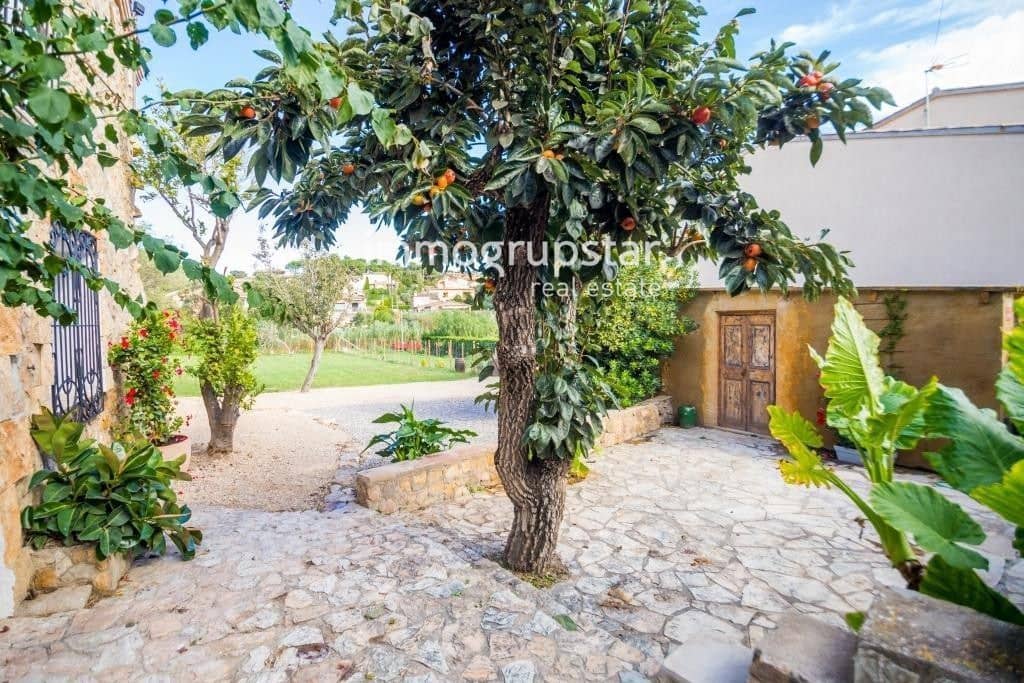 5 makuuhuone Huvila myytävänä paikassa Sant Antoni de Calonge mukana 
autotalli - 775 000 € (Ref: 9051841)