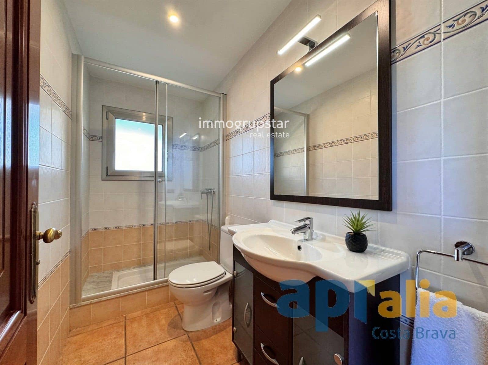 6 bedroom Villa for sale in Sant Antoni de Calonge with pool garage - € 945,000 (Ref: 9051842)