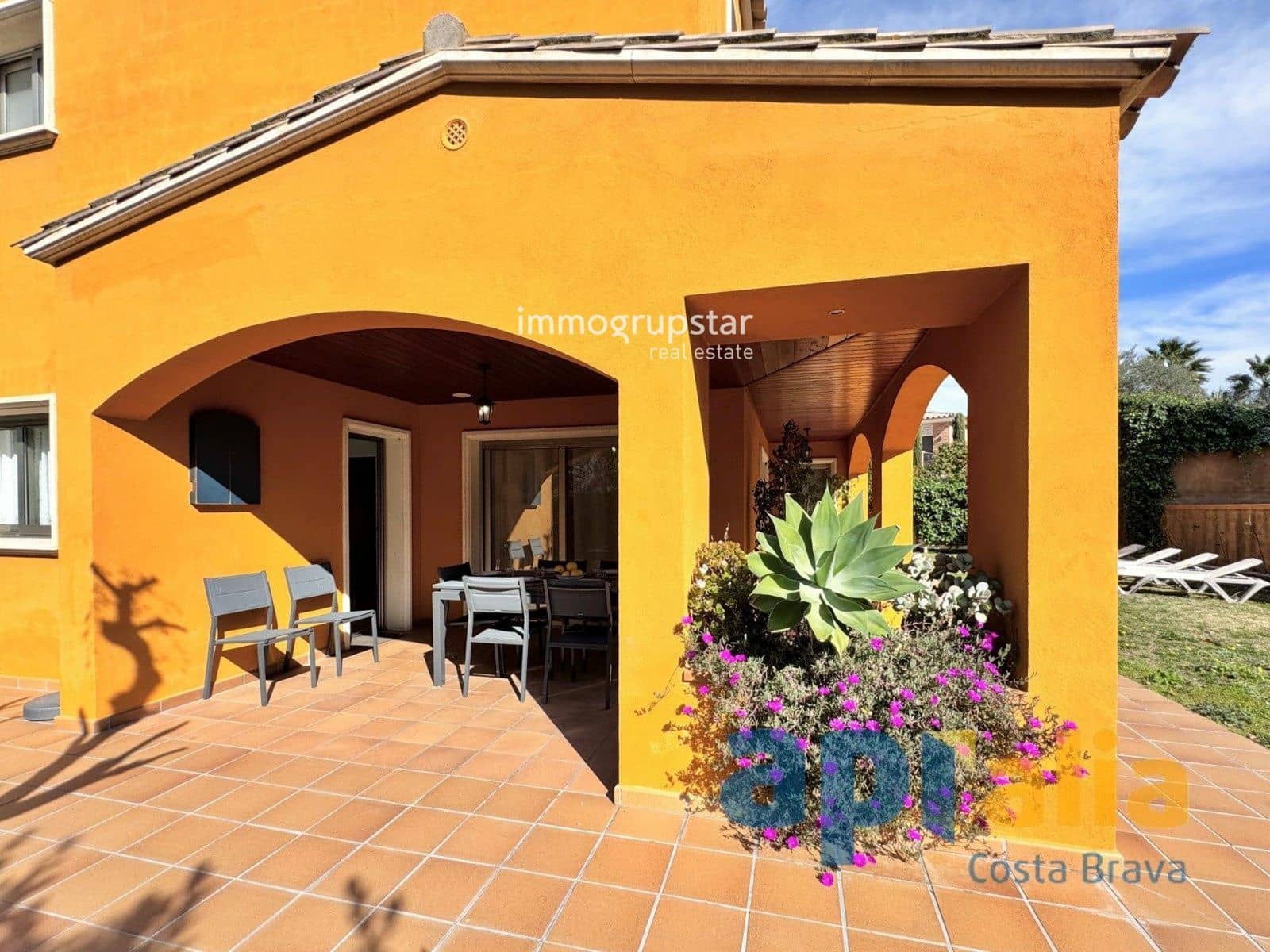 6 bedroom Villa for sale in Sant Antoni de Calonge with pool garage - € 945,000 (Ref: 9051842)