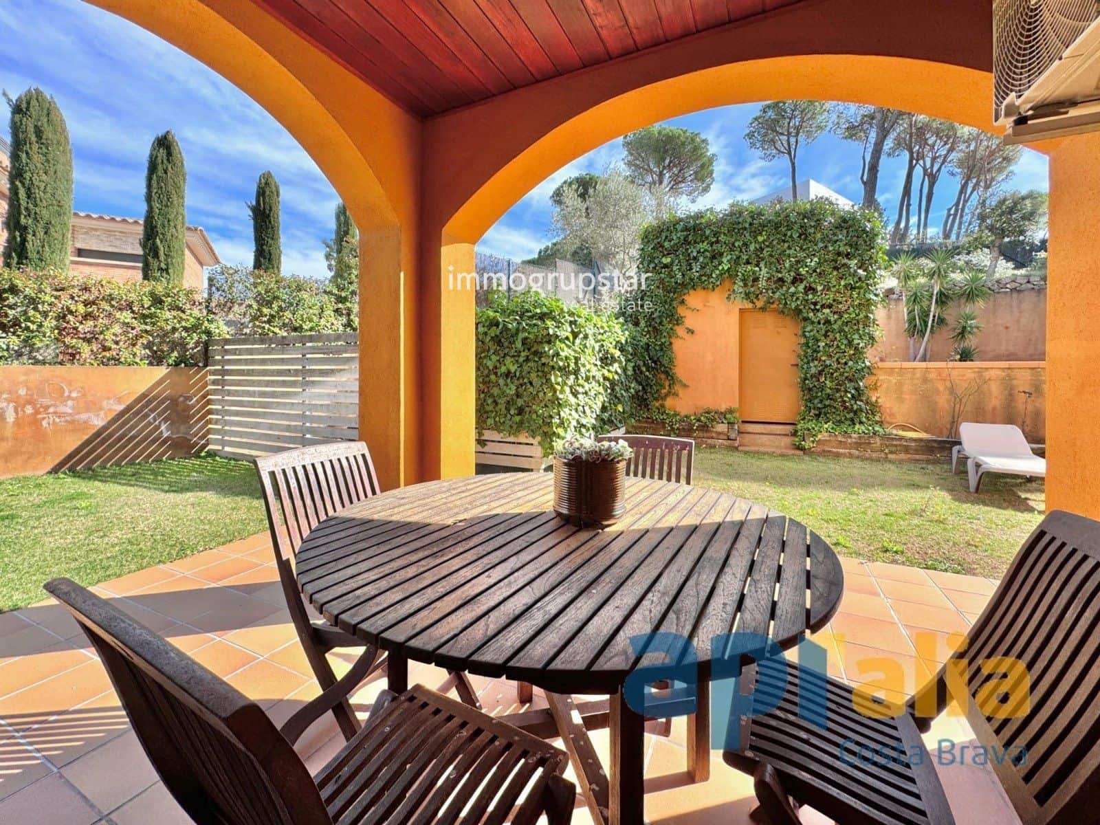 6 bedroom Villa for sale in Sant Antoni de Calonge with pool garage - € 945,000 (Ref: 9051842)