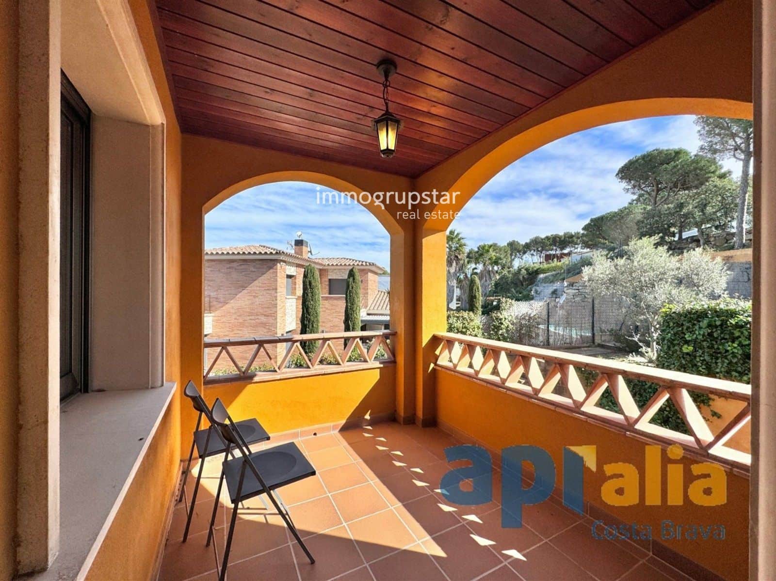 6 bedroom Villa for sale in Sant Antoni de Calonge with pool garage - € 945,000 (Ref: 9051842)