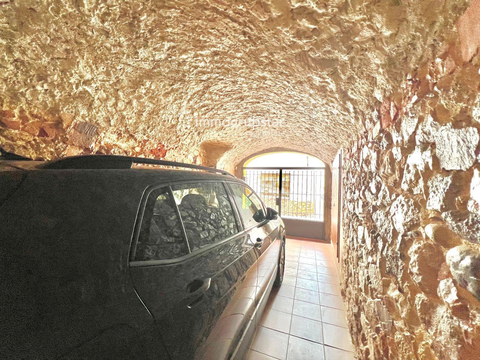 4 bedroom Villa for sale in Palamos with garage - € 790,000 (Ref: 9051843)