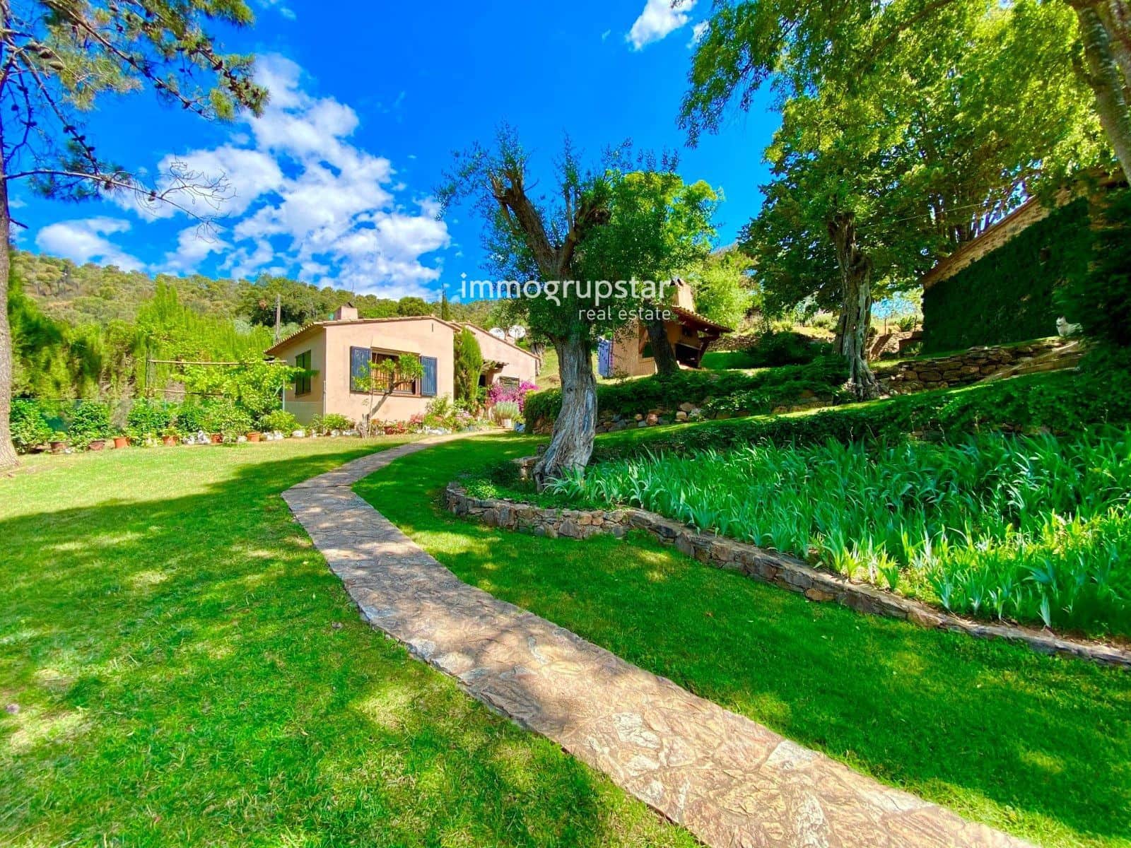 7 soveværelse Villa til salg i Vall-llobrega med swimmingpool garage - € 2.500.000 (Ref: 9057139)