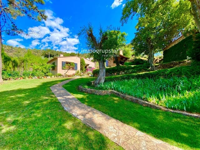 7 bedroom Villa for sale in Vall-llobrega with pool garage - € 2,500,000 (Ref: 9057139)