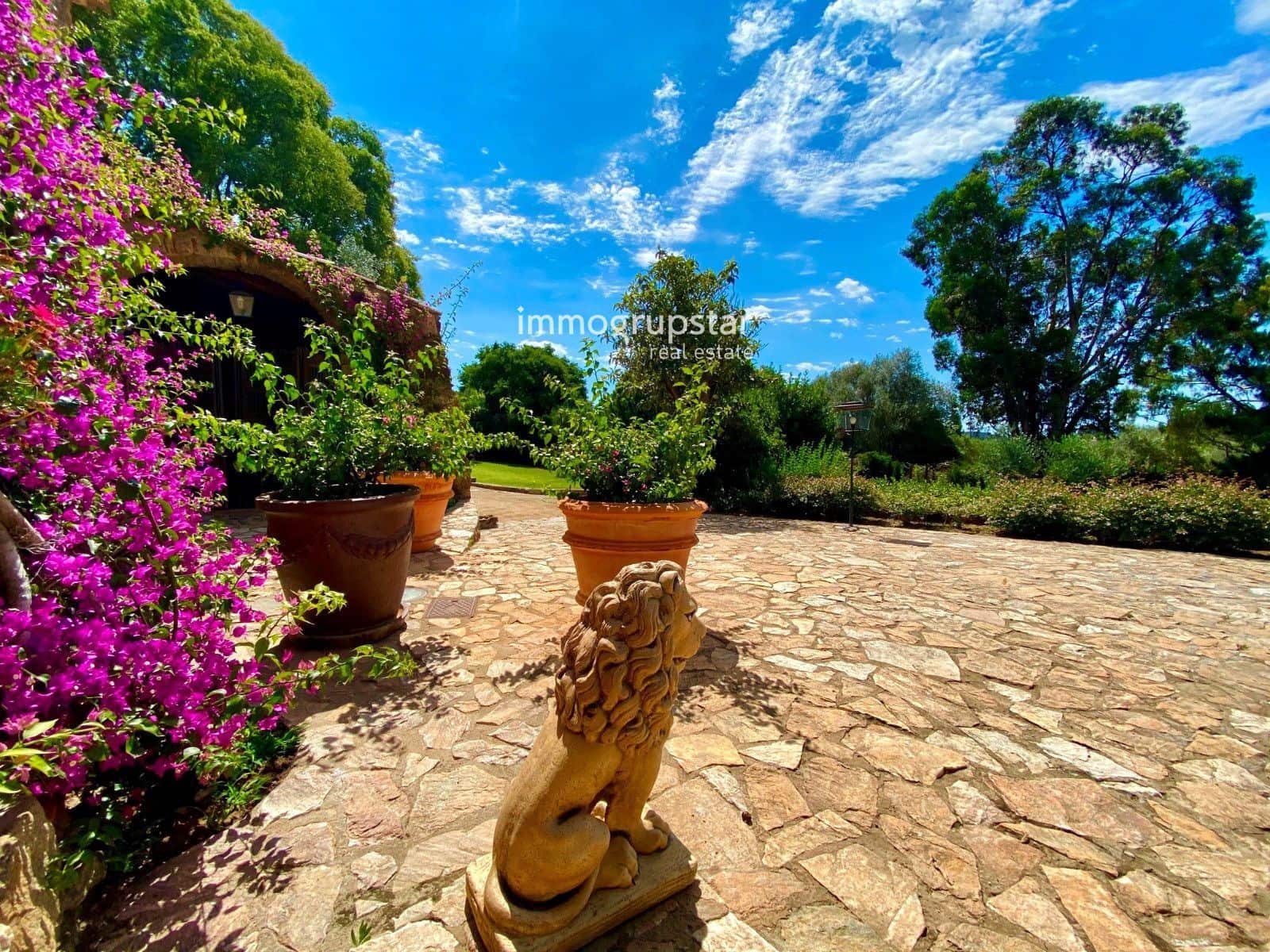 7 soveværelse Villa til salg i Vall-llobrega med swimmingpool garage - € 2.500.000 (Ref: 9057139)