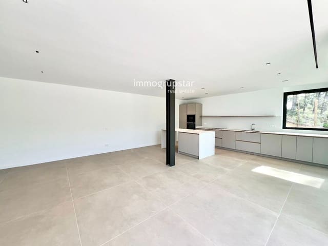 4 bedroom Villa for sale in Begur with pool garage - € 1,250,000 (Ref: 9061627)