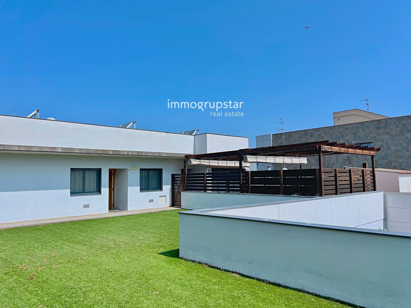 2 soverom Leilighet til salgs i Platja d'Aro med garasje - € 390 000 (Ref: 9061868)