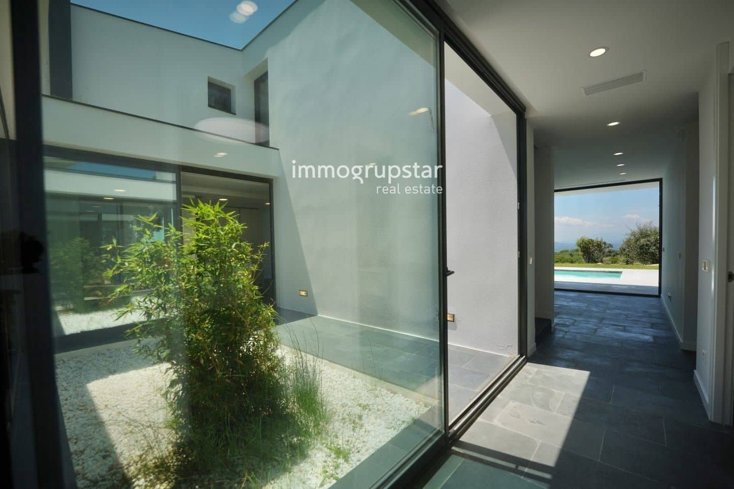 5 chambre Villa/Maison à vendre à Platja d'Aro avec piscine garage - 1 190 000 € (Ref: 9061949)