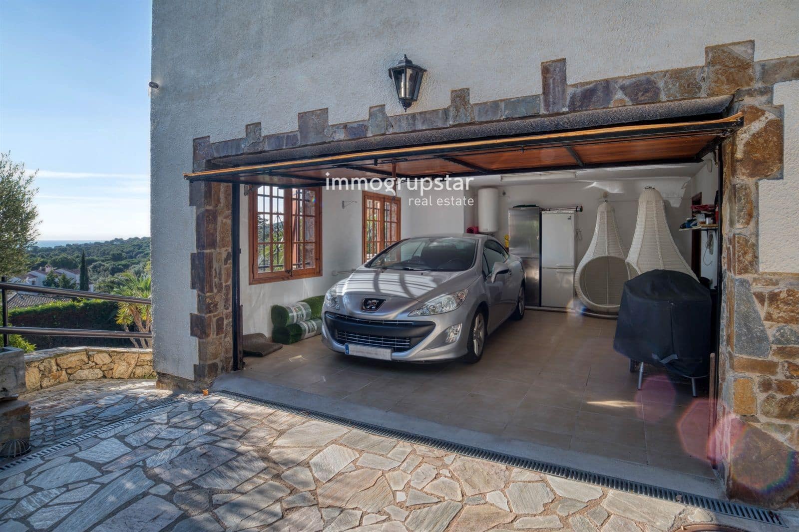 5 bedroom Villa for sale in Sant Antoni de Calonge with pool garage - € 950,000 (Ref: 9061953)