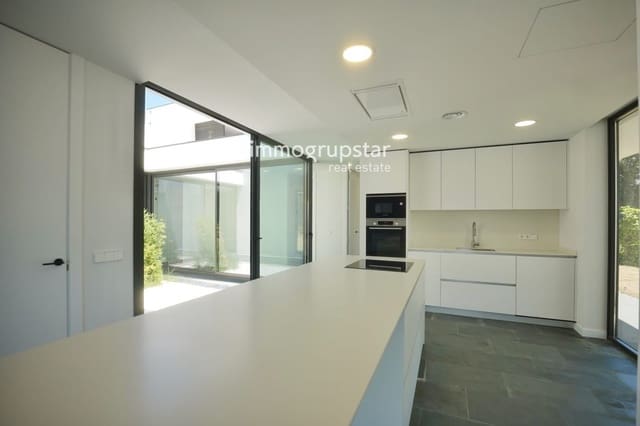 5 sovrum Villa till salu i Platja d'Aro, Castell-Platja d'Aro med pool garage - 1 090 000 € (Ref: 9063736)
