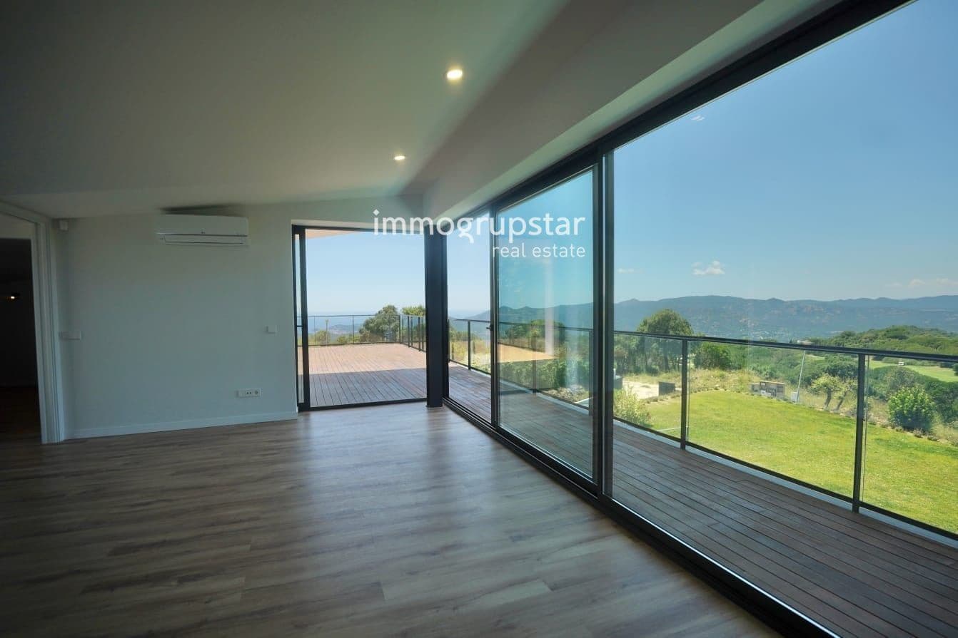 5 soveværelse Villa til salg i Platja d'Aro med swimmingpool garage - € 1.090.000 (Ref: 9063736)