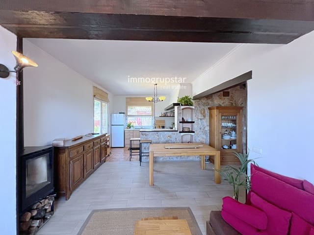 5 chambre Villa/Maison à vendre à Roca de Malvet, Santa Cristina d'Aro - 590 000 € (Ref: 9105051)