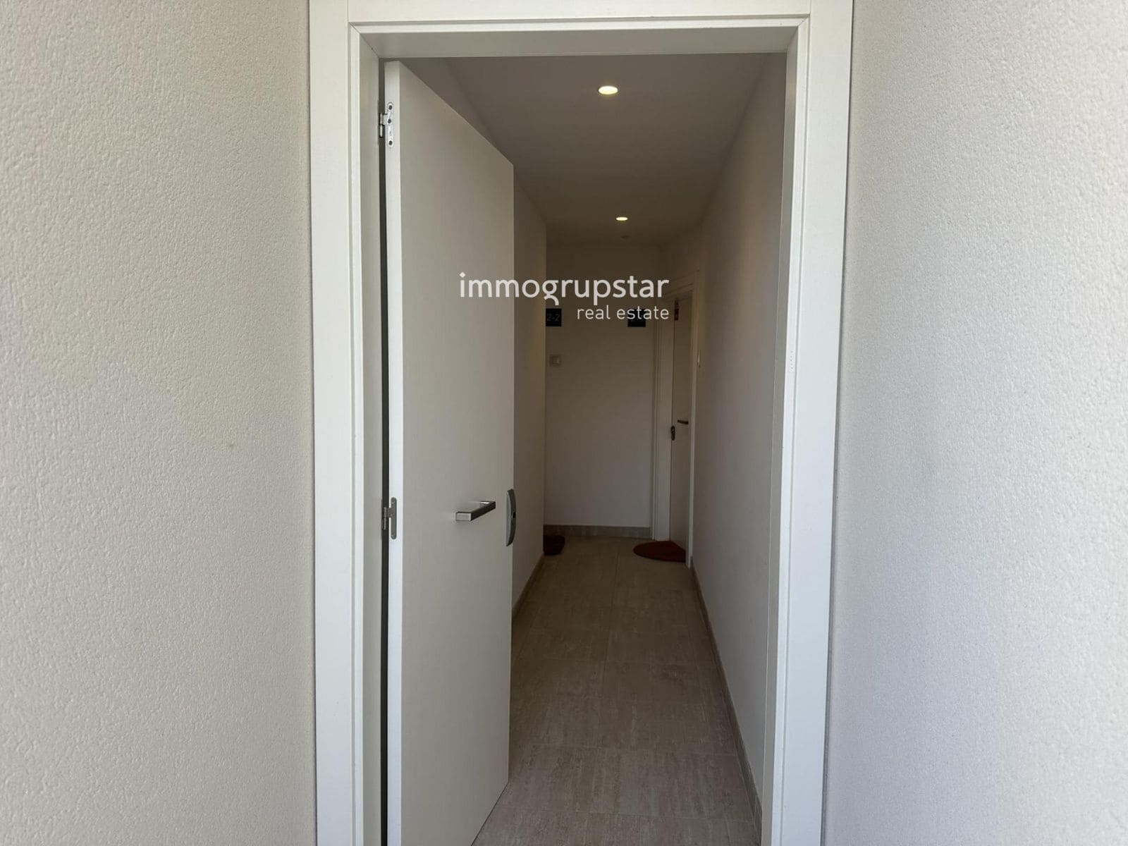 3 soveværelse Lejlighed til salg i Platja d'Aro med swimmingpool garage - € 425.000 (Ref: 9107004)