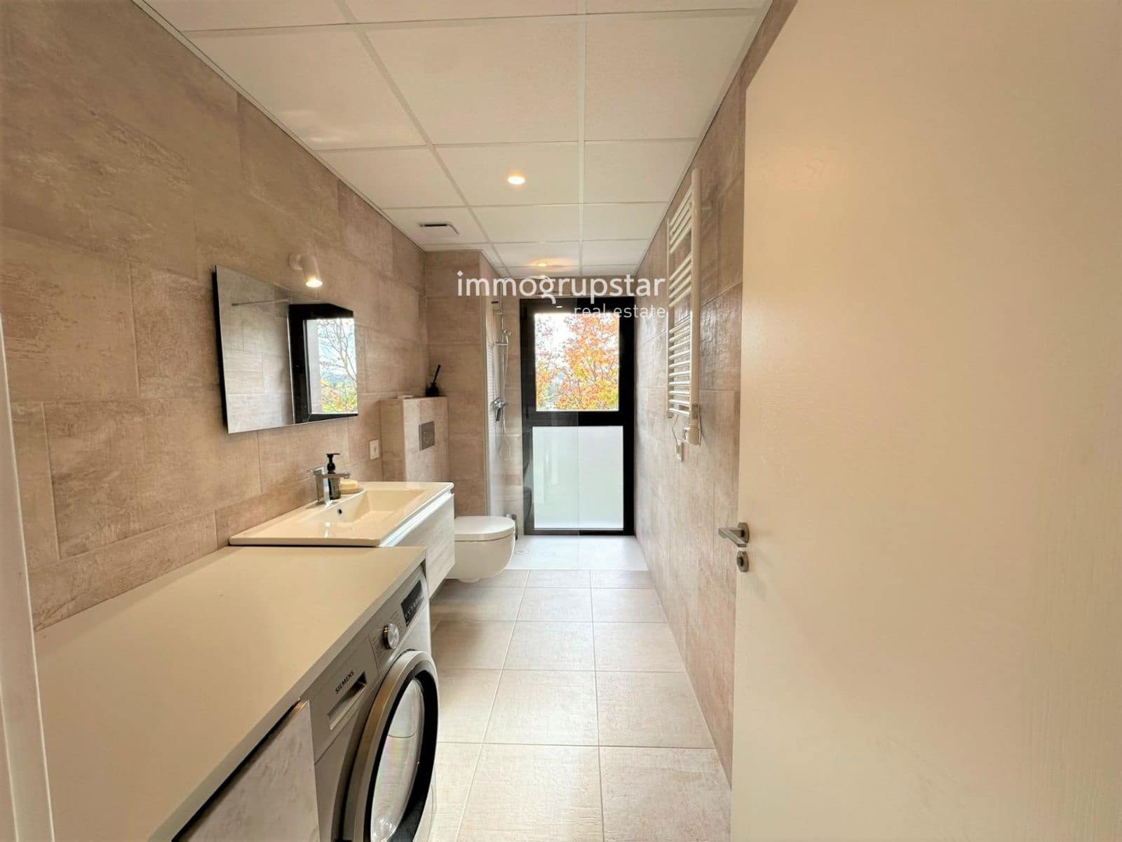 3 soveværelse Lejlighed til salg i Platja d'Aro med swimmingpool garage - € 425.000 (Ref: 9107004)