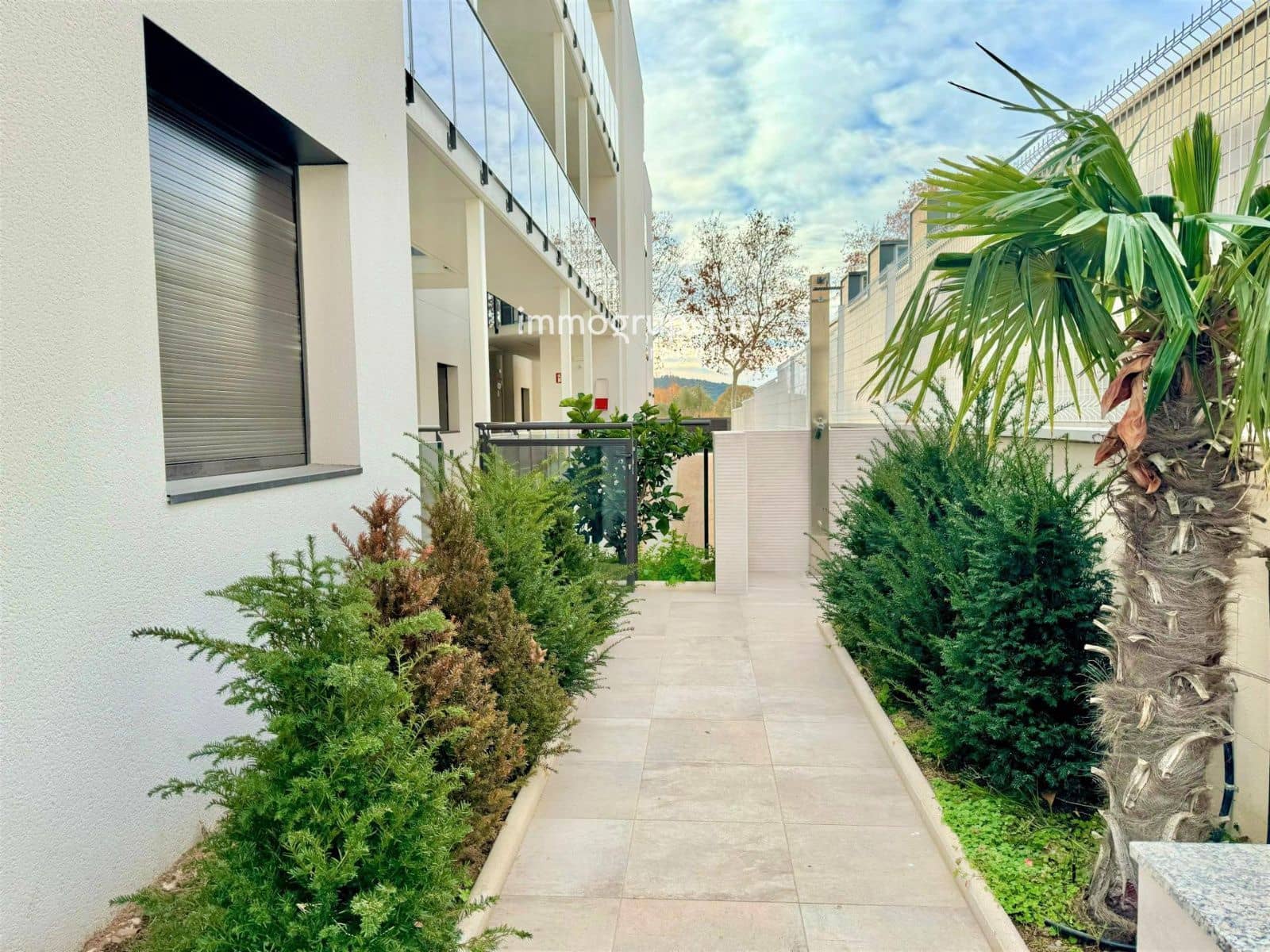 3 soveværelse Lejlighed til salg i Platja d'Aro med swimmingpool garage - € 425.000 (Ref: 9107004)