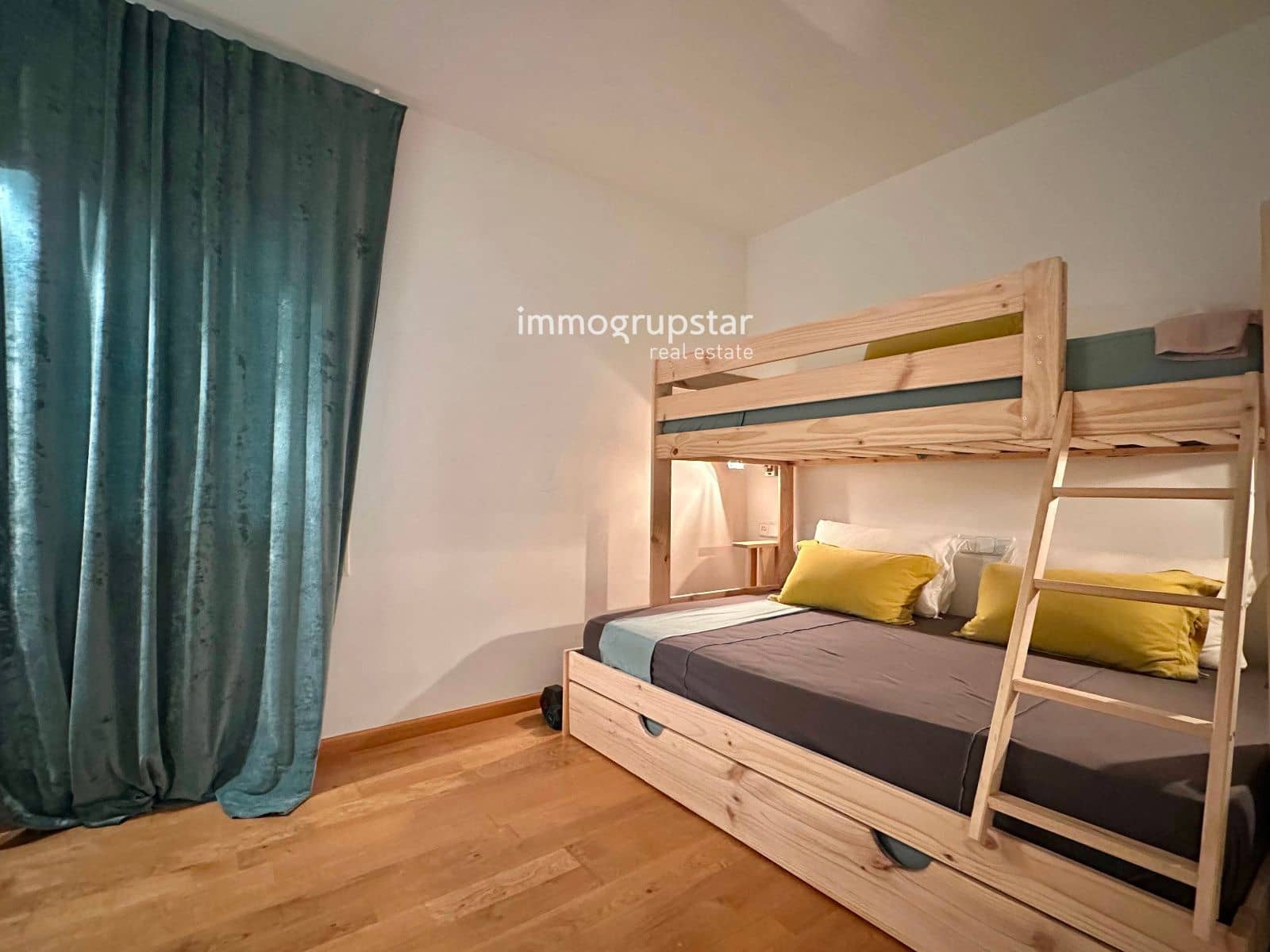 4 soveværelse Lejlighed til salg i Palamos med garage - € 1.590.000 (Ref: 9113664)