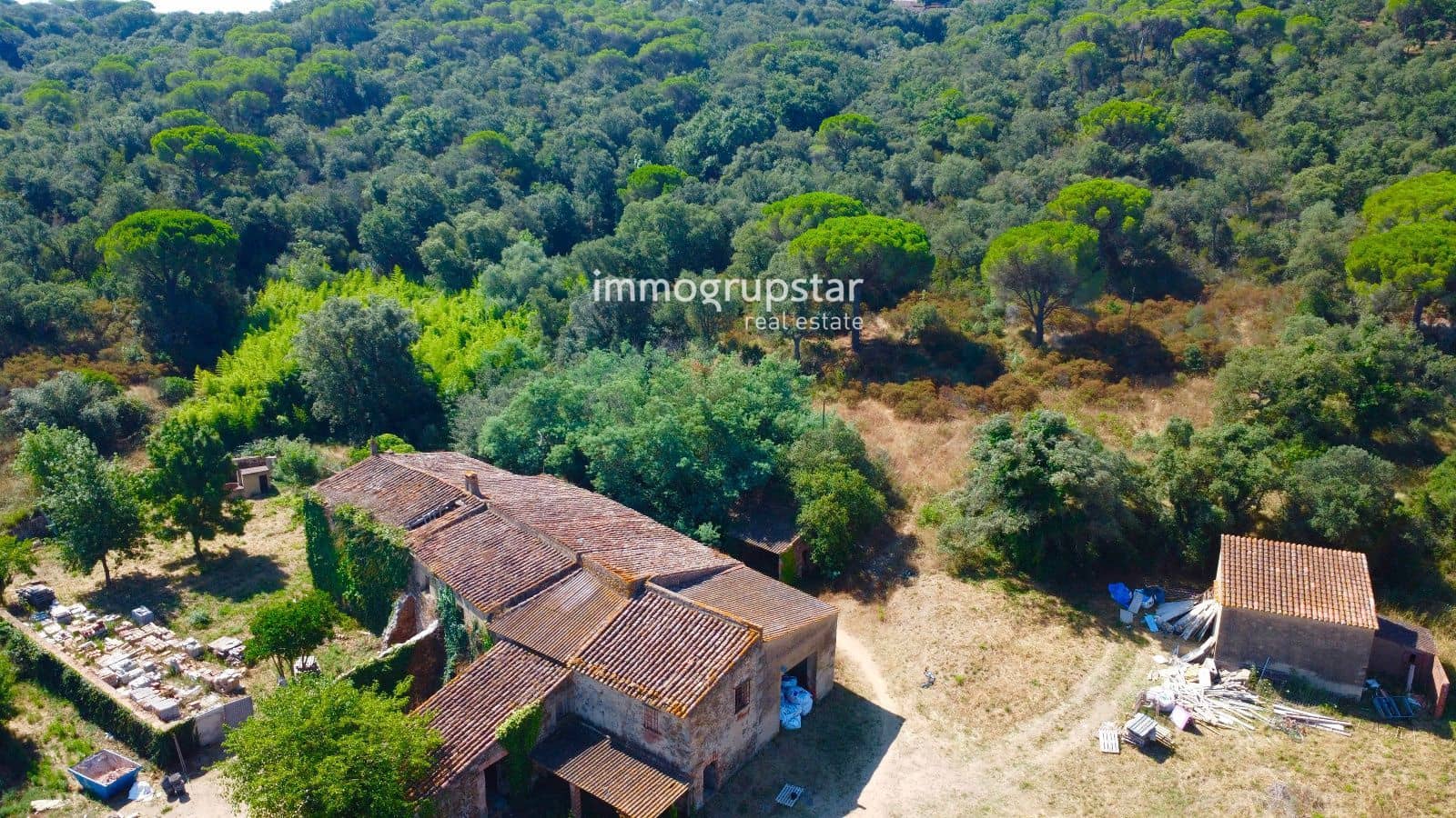 15 bedroom Villa for sale in Calonge i Sant Antoni - € 890,000 (Ref: 9126346)