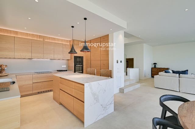 4 bedroom Villa for sale in Sa Riera, Begur with pool garage - € 2,720,000 (Ref: 9130219)