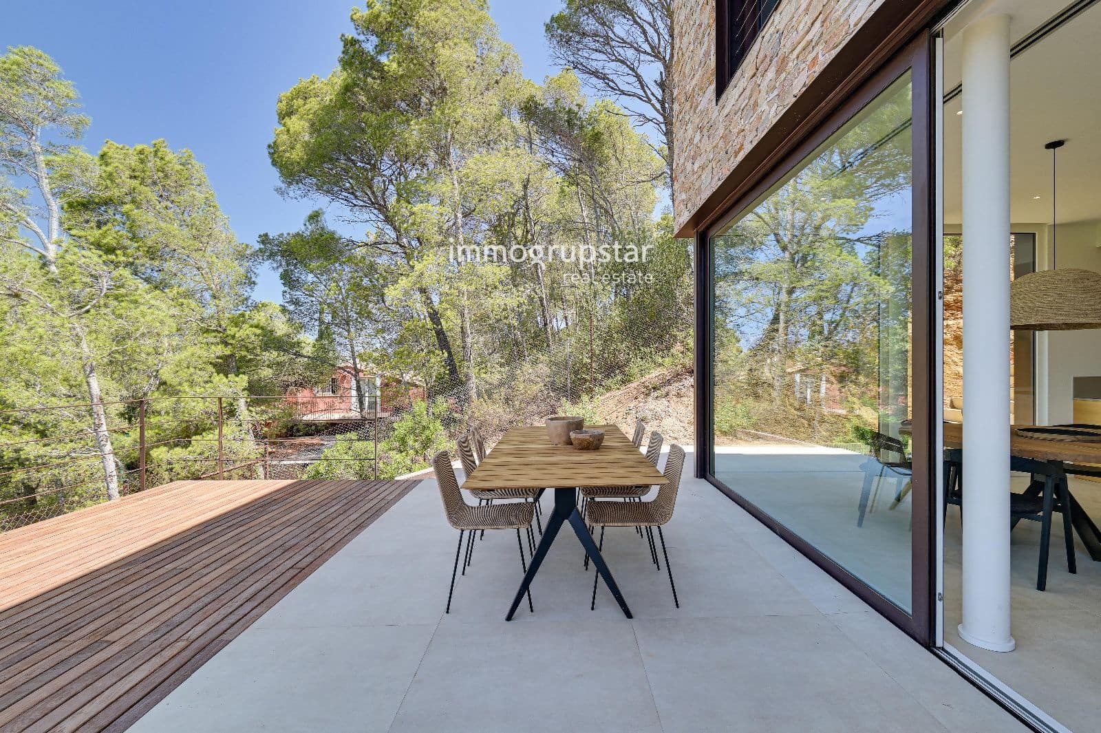 4 sypialnia Willa na sprzedaż w Sa Riera z basenem garażem - 2 720 000 € (Ref: 9130219)