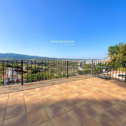 4 bedroom Villa for sale in Sant Antoni de Calonge, Calonge i Sant Antoni with pool garage - € 750,000 (Ref: 9138425)