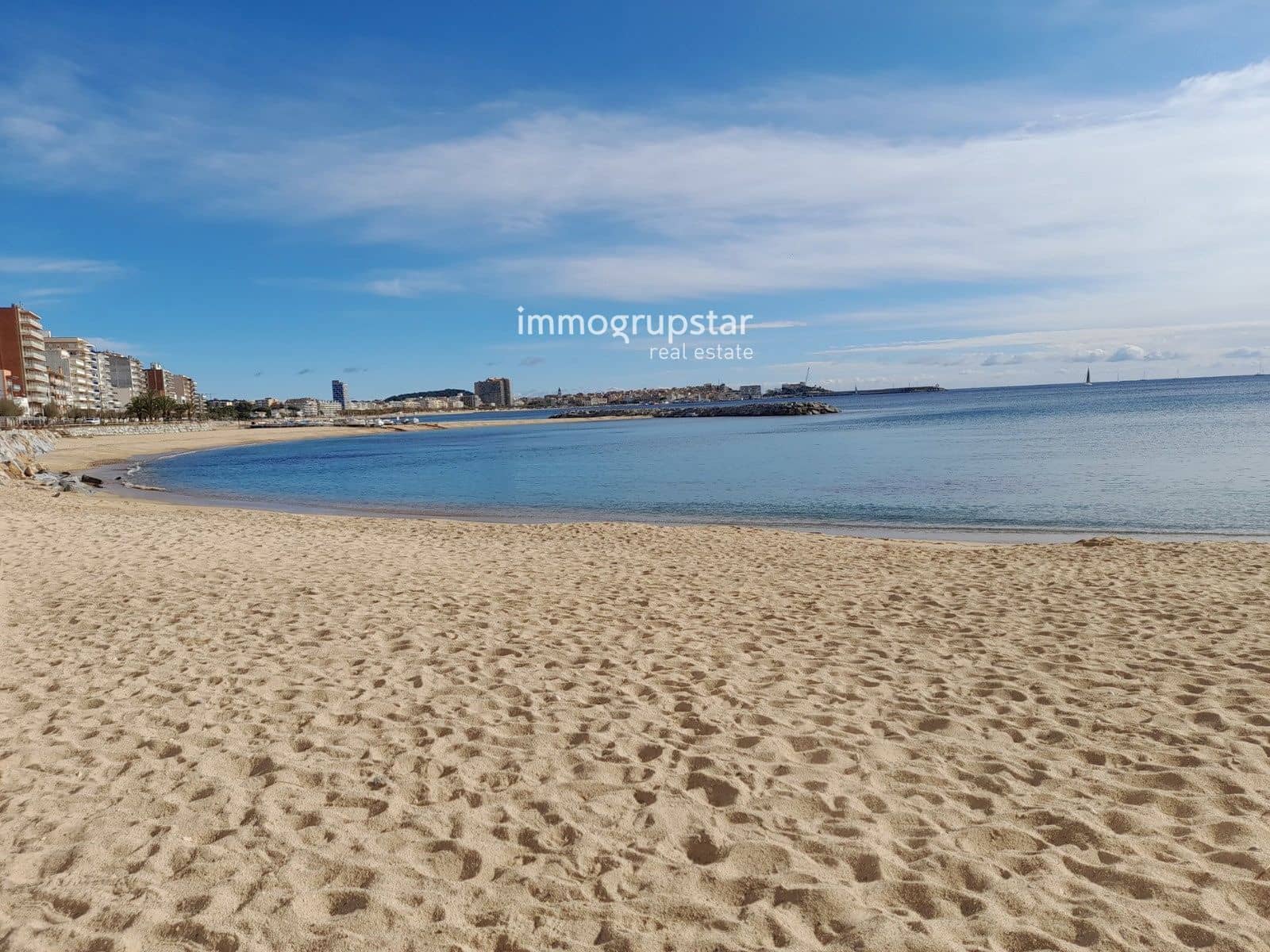 4 soveværelse Villa til salg i Sant Antoni de Calonge med swimmingpool garage - € 750.000 (Ref: 9138425)