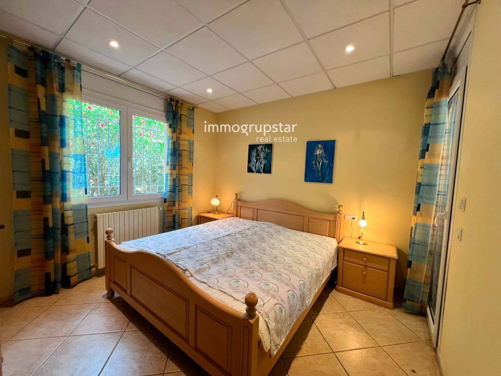 4 makuuhuone Huvila myytävänä paikassa Santa Cristina d'Aro mukana uima-altaan 
autotalli - 630 000 € (Ref: 9143320)