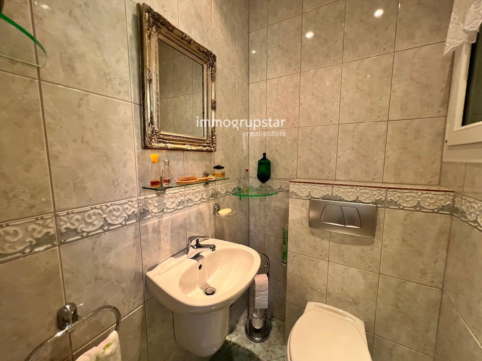 4 makuuhuone Huvila myytävänä paikassa Santa Cristina d'Aro mukana uima-altaan 
autotalli - 630 000 € (Ref: 9143320)