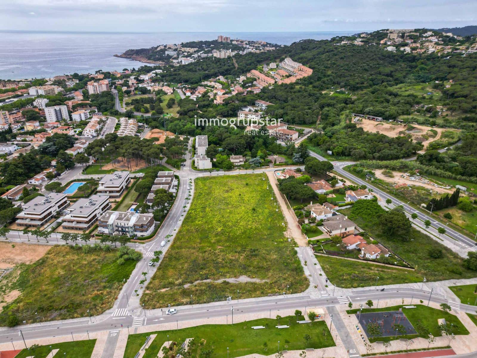 4 soveværelse Byhus til salg i S'Agaro med swimmingpool garage - € 1.300.000 (Ref: 9144065)