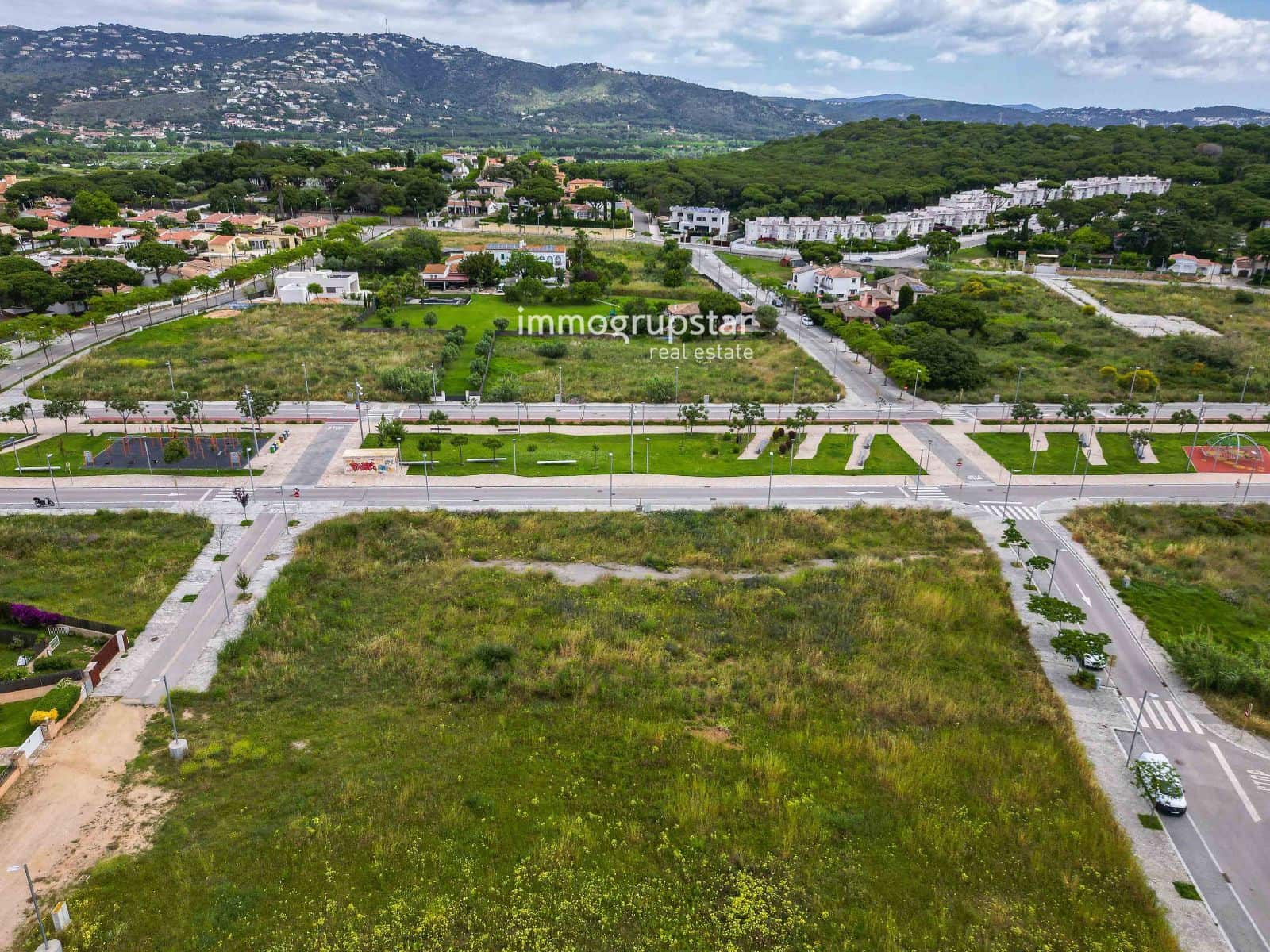 4 soveværelse Byhus til salg i S'Agaro med swimmingpool garage - € 1.300.000 (Ref: 9144065)