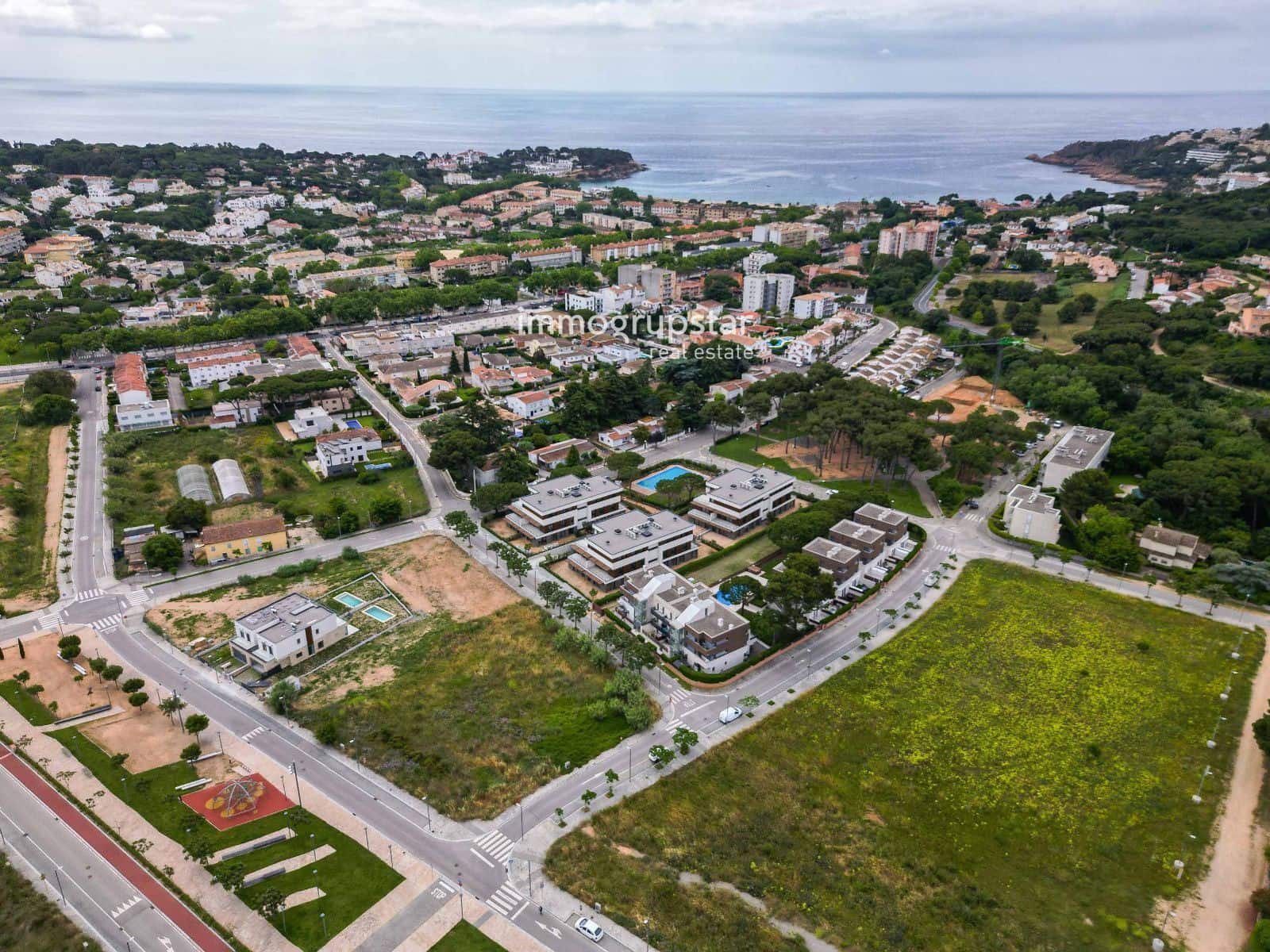 4 soveværelse Byhus til salg i S'Agaro med swimmingpool garage - € 1.300.000 (Ref: 9144066)