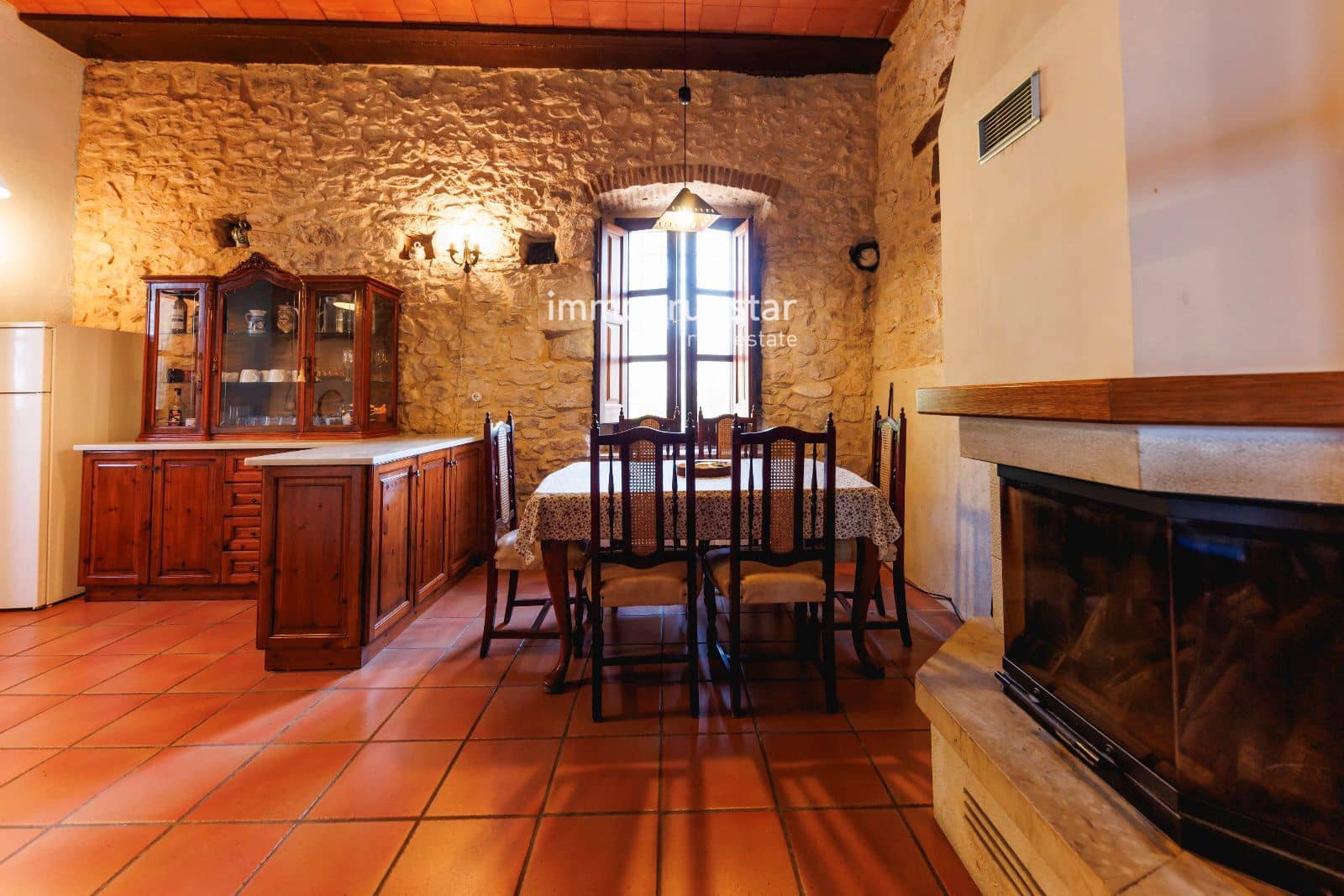 7 soverom Villa til salgs i Amer - € 1 450 000 (Ref: 9146560)