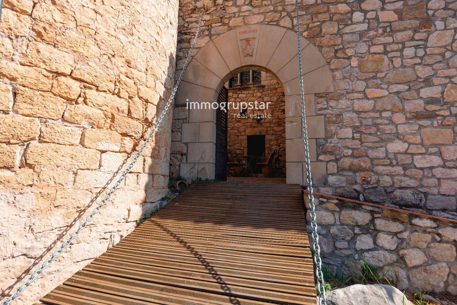 7 soverom Villa til salgs i Amer - € 1 450 000 (Ref: 9146560)