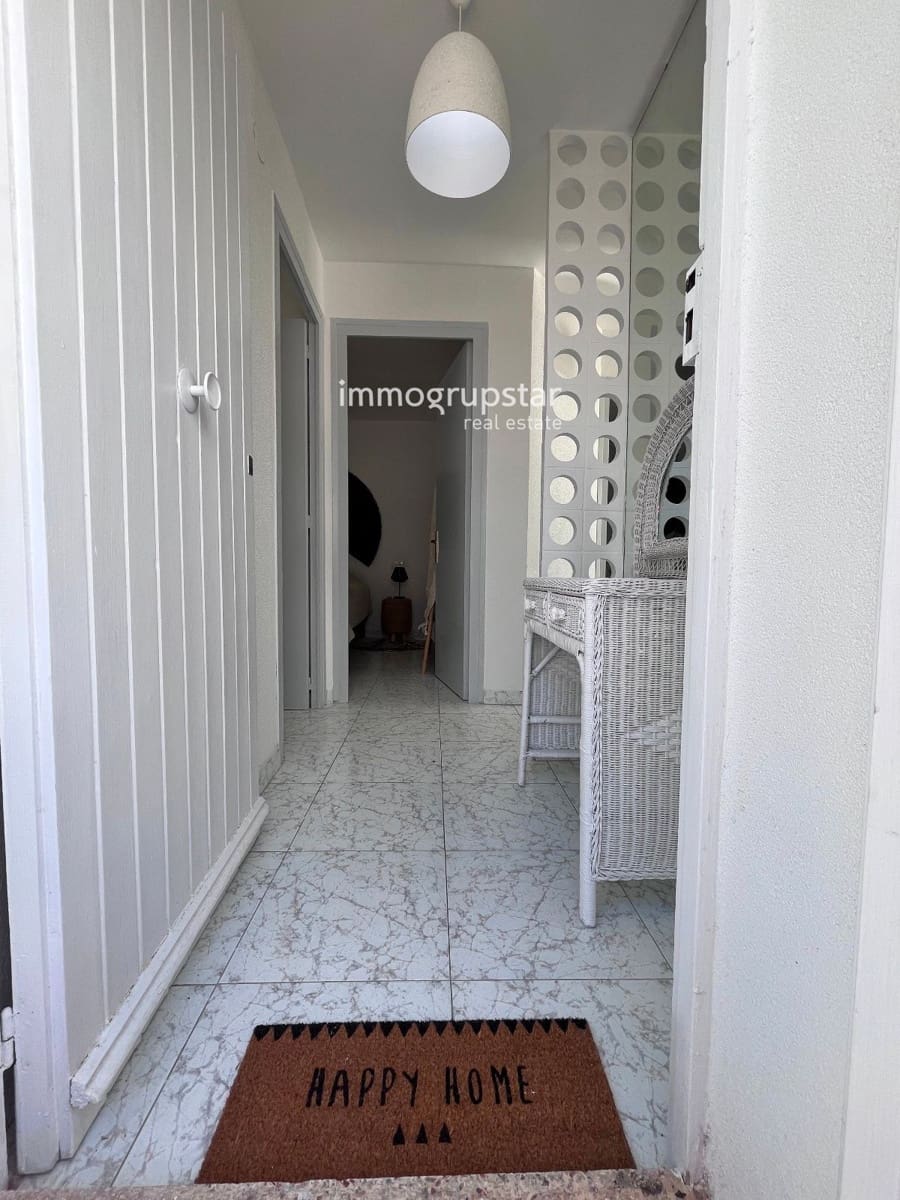 2 slaapkamer Flat te koop in Platja d'Aro met zwembad - € 345.000 (Ref: 9162881)