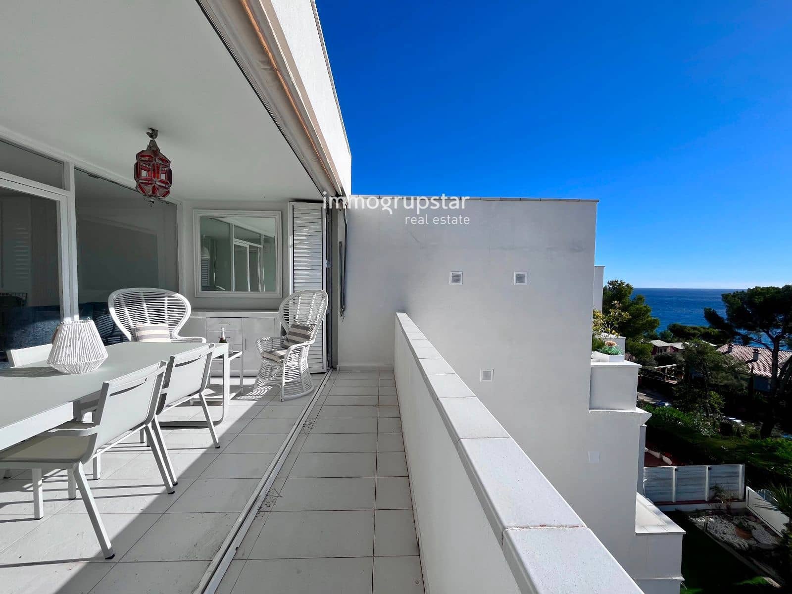 2 slaapkamer Flat te koop in Platja d'Aro met zwembad - € 345.000 (Ref: 9162881)