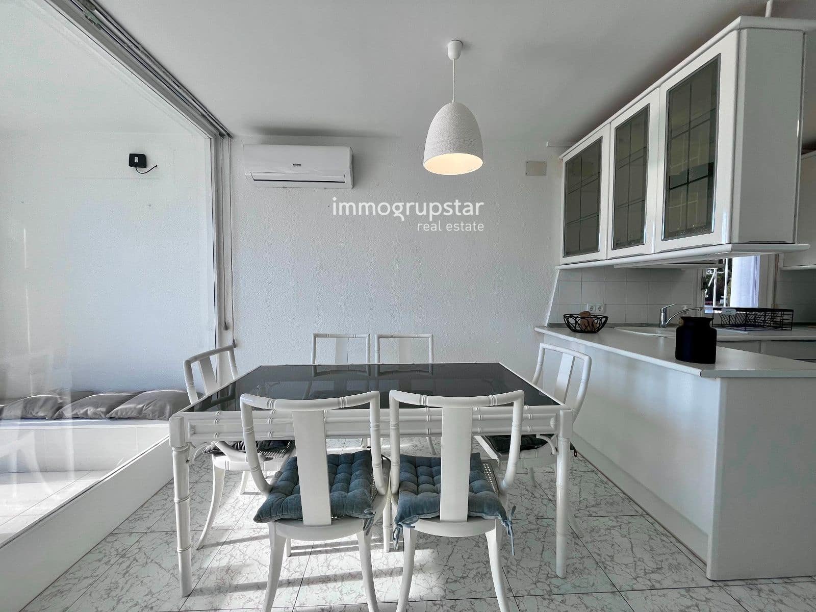 2 slaapkamer Flat te koop in Platja d'Aro met zwembad - € 345.000 (Ref: 9162881)