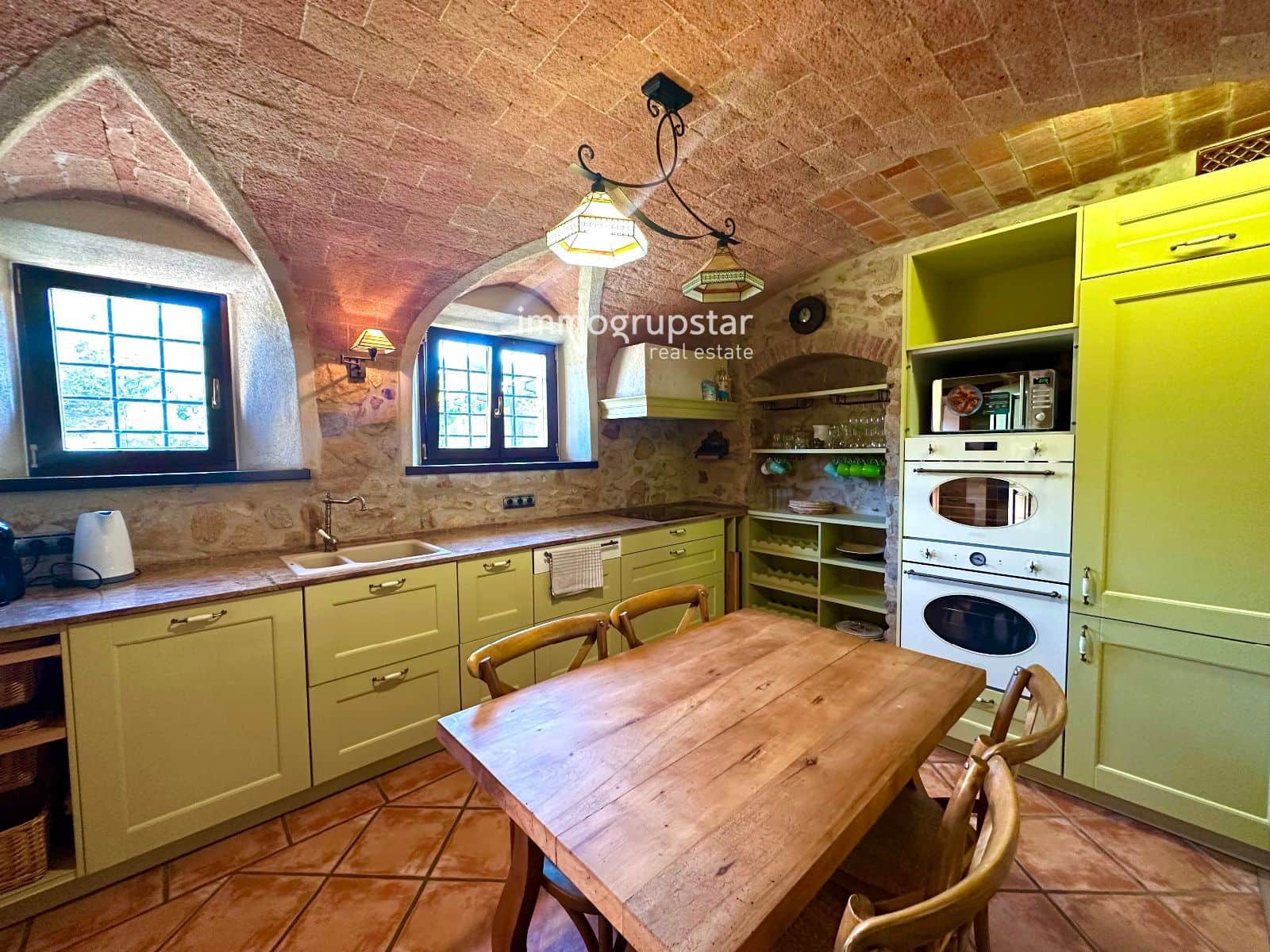 6 sypialnia Willa na sprzedaż w Santa Cristina d'Aro z basenem - 2 250 000 € (Ref: 9170816)