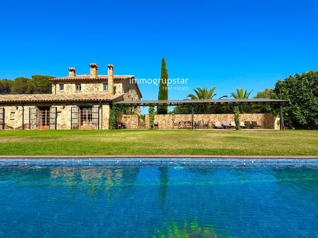 6 makuuhuone Huvila myytävänä paikassa Santa Cristina d'Aro mukana uima-altaan - 2 250 000 € (Ref: 9170816)