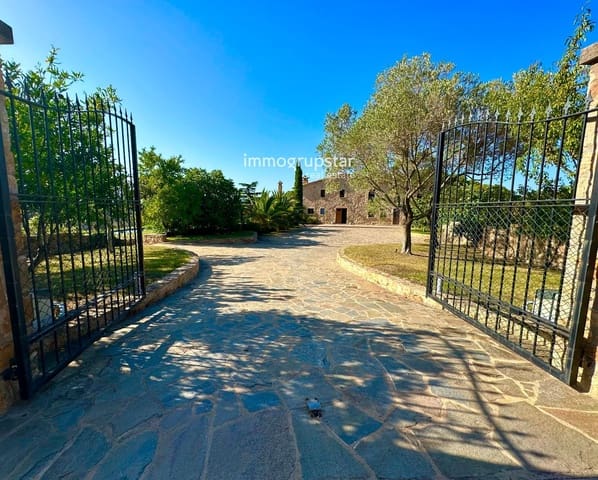 6 makuuhuone Huvila myytävänä paikassa Santa Cristina d'Aro mukana uima-altaan - 2 250 000 € (Ref: 9170816)