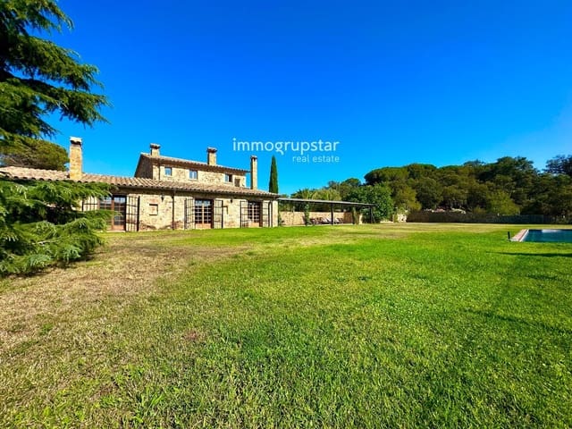 6 chambre Villa/Maison à vendre à Santa Cristina d'Aro avec piscine - 2 250 000 € (Ref: 9170816)