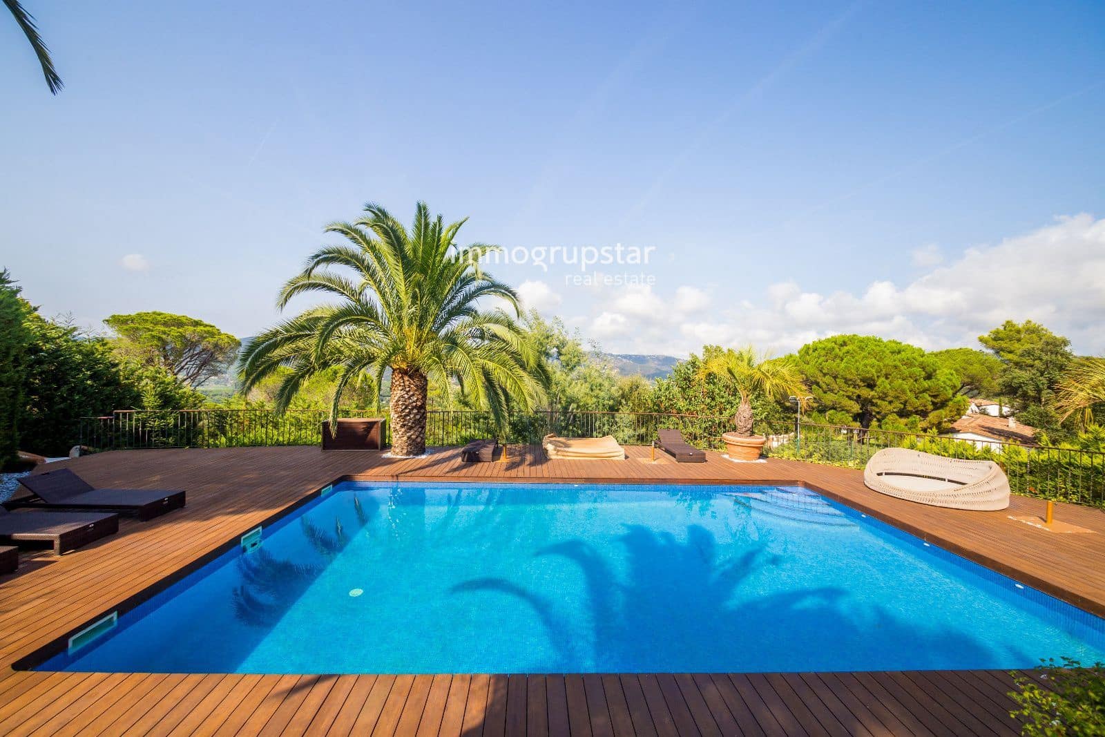 Chalet de 5 habitaciones en Santa Cristina d'Aro en venta con piscina garaje - 2.500.000 € (Ref: 9170817)