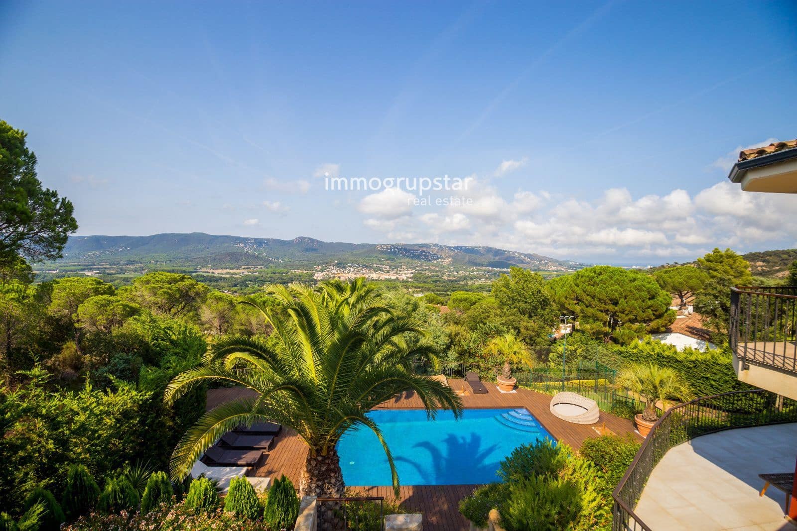 Chalet de 5 habitaciones en Santa Cristina d'Aro en venta con piscina garaje - 2.500.000 € (Ref: 9170817)