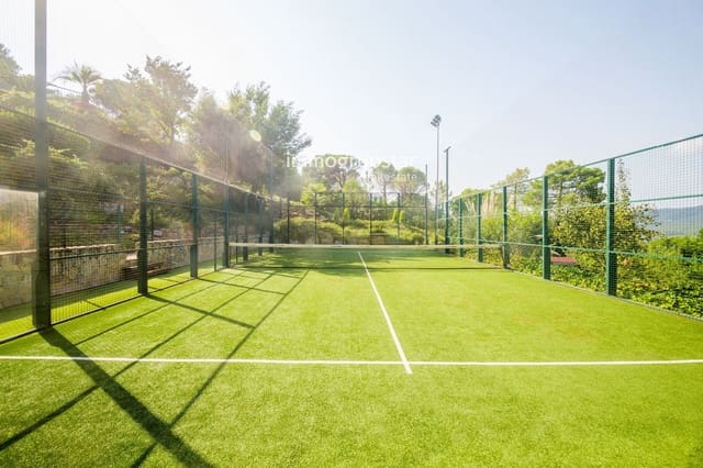 5 bedroom Villa for sale in Santa Cristina d'Aro with pool garage - € 2,500,000 (Ref: 9170817)