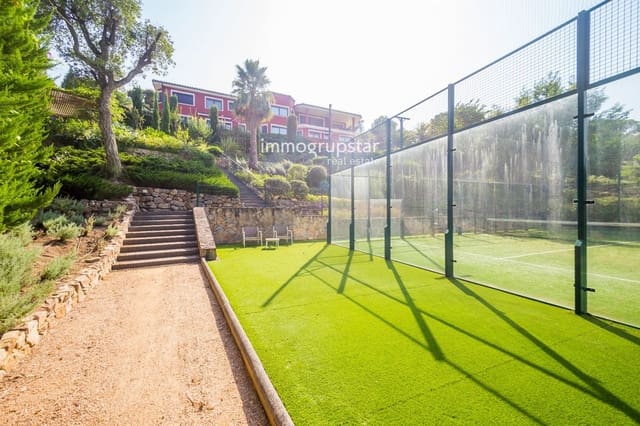 5 bedroom Villa for sale in Santa Cristina d'Aro with pool garage - € 2,500,000 (Ref: 9170817)