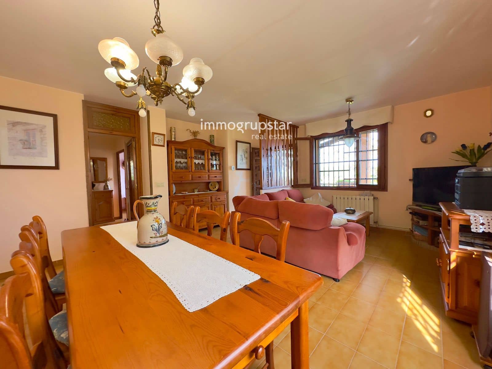 6 soverom Villa til salgs i Calonge i Sant Antoni med svømmebasseng garasje - € 590 000 (Ref: 9180363)