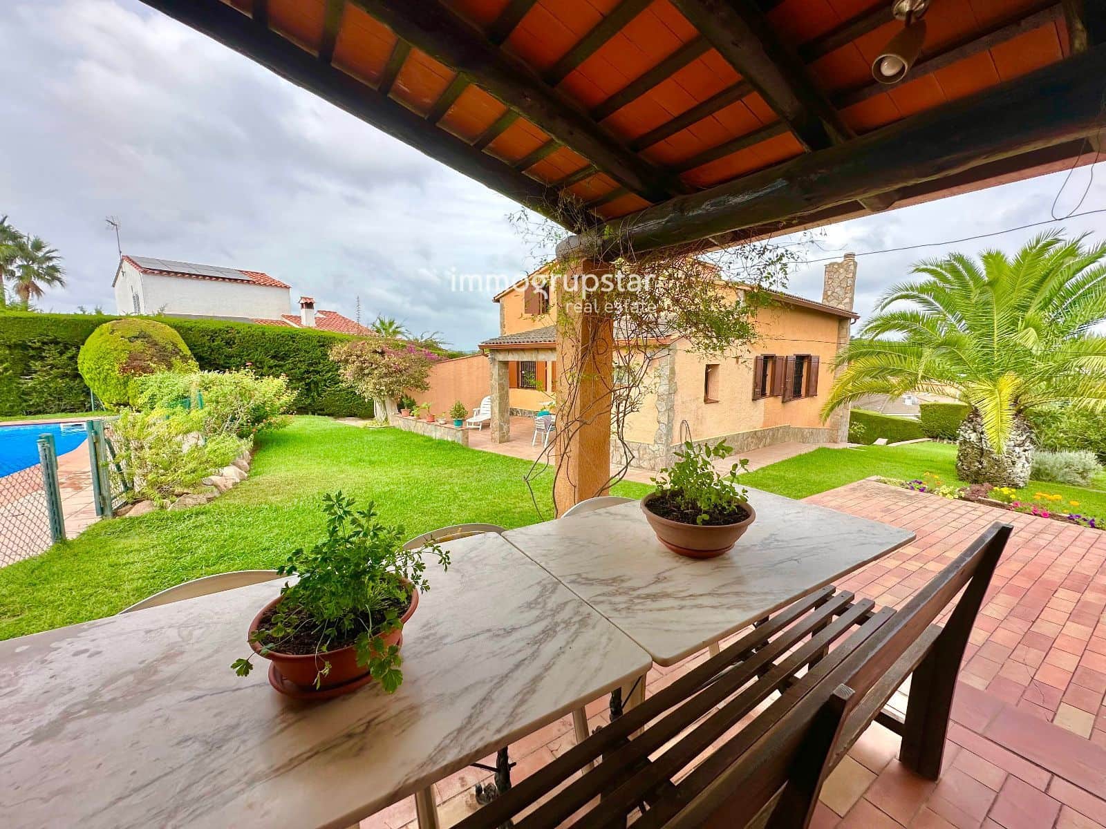 6 soverom Villa til salgs i Calonge i Sant Antoni med svømmebasseng garasje - € 590 000 (Ref: 9180363)