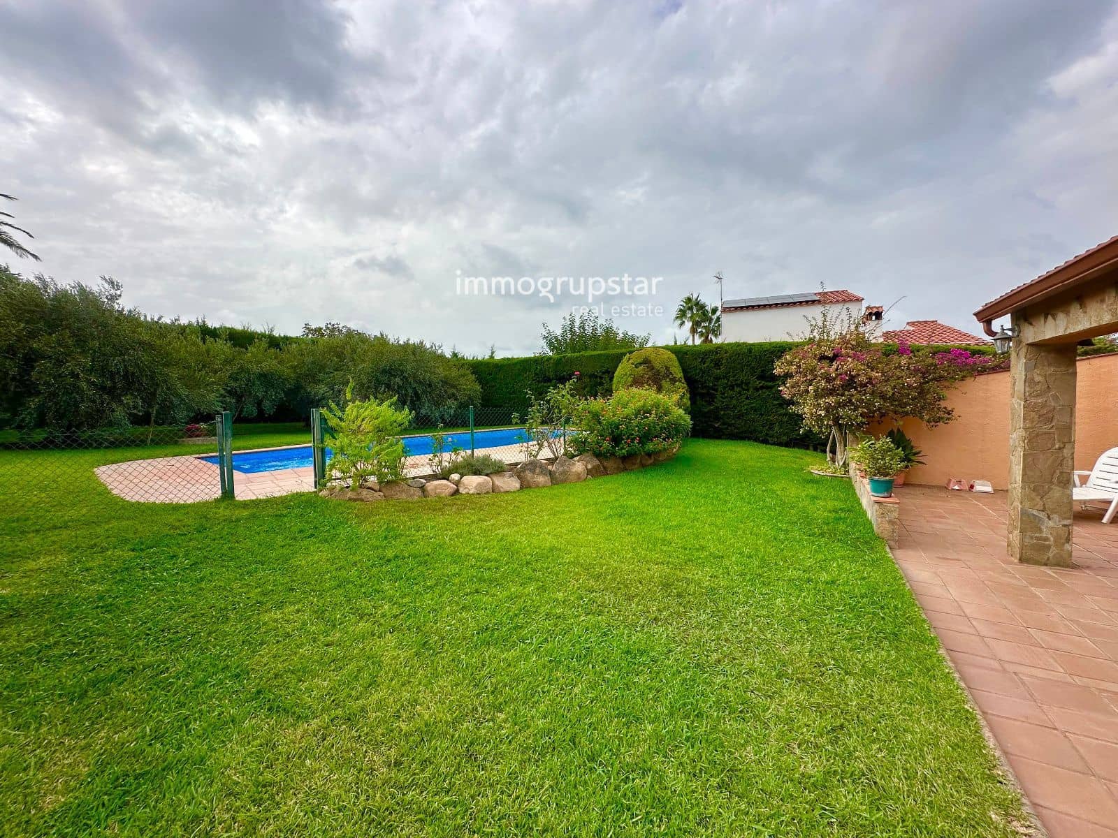 6 soverom Villa til salgs i Calonge i Sant Antoni med svømmebasseng garasje - € 590 000 (Ref: 9180363)