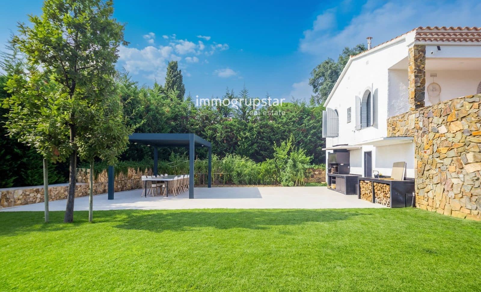 4 chambre Villa/Maison à vendre à Sant Antoni de Calonge avec piscine garage - 1 590 000 € (Ref: 9188830)