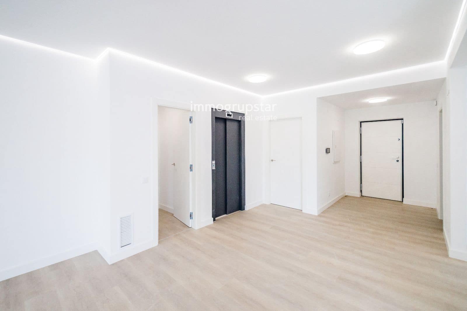 5 soverom Villa til salgs i Palamos med svømmebasseng garasje - € 1 850 000 (Ref: 9201608)