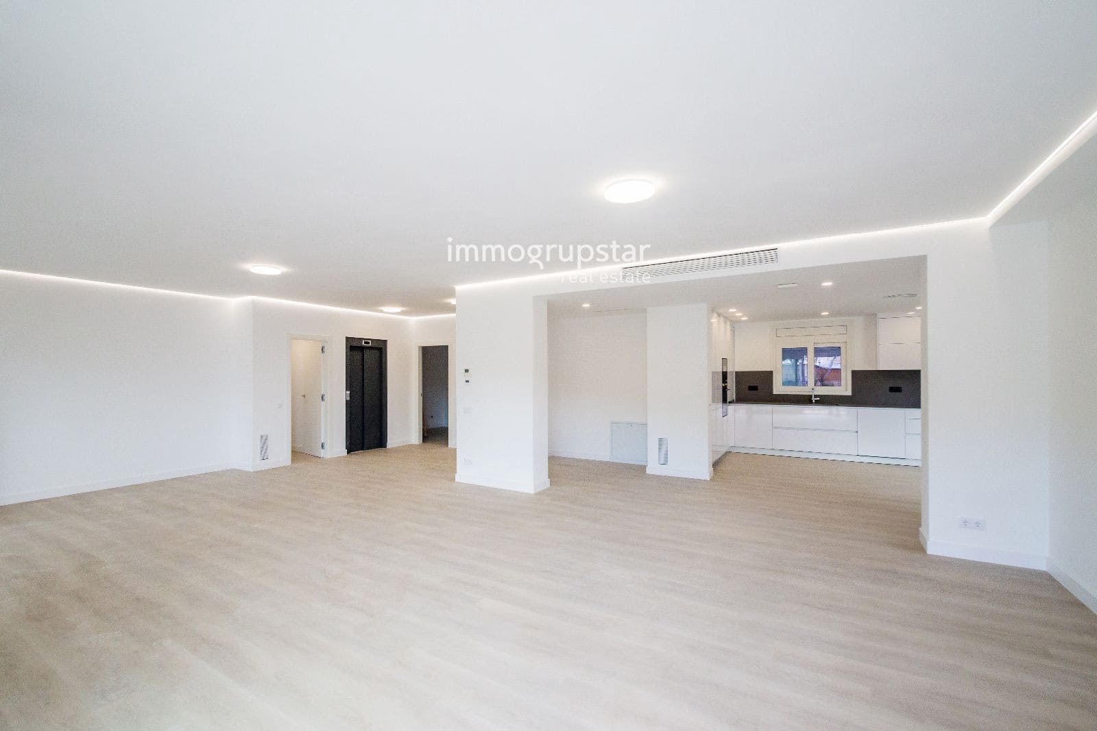 5 soverom Villa til salgs i Palamos med svømmebasseng garasje - € 1 850 000 (Ref: 9201608)